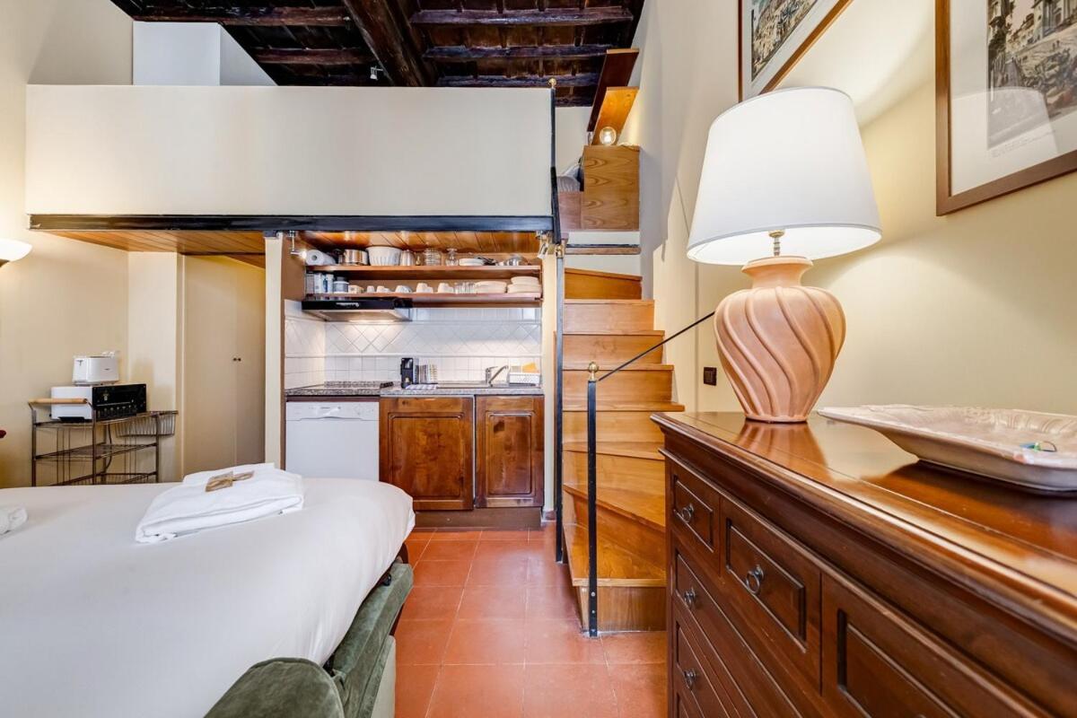 Apartment Beautiful Near Piazza Navona Rom