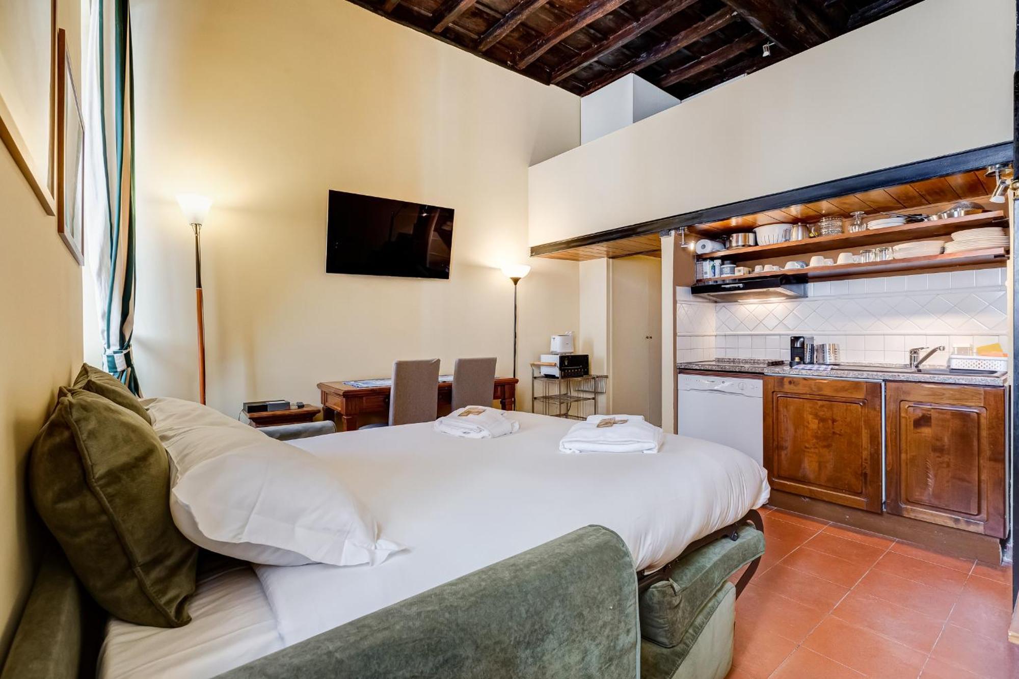 Apartment Beautiful Near Piazza Navona